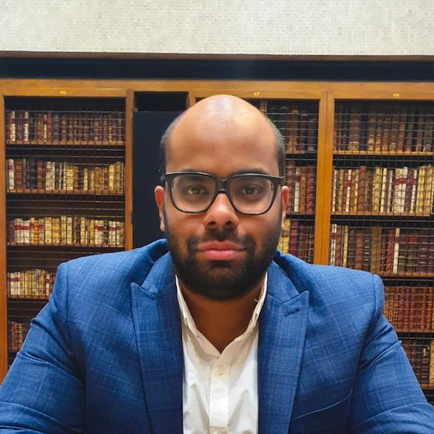 Image of Dr Linford Fernandes