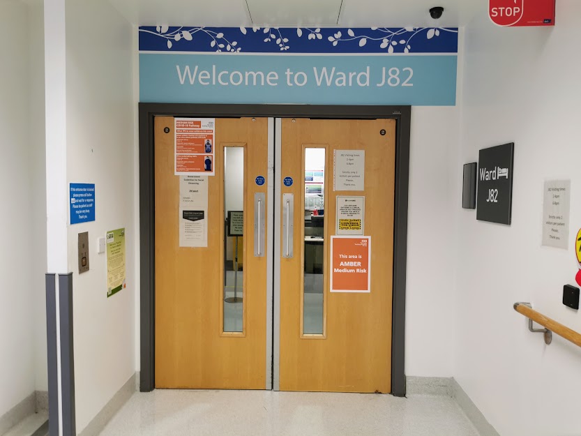 Gledhow Gauntlet outside From J82 - Return to the ward through the doors directly in front of you.