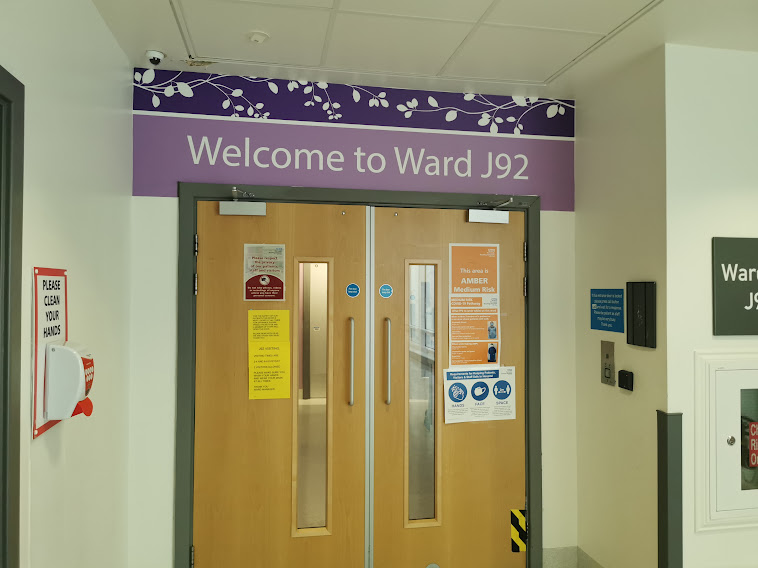 An image of the entrance to Ward J92.