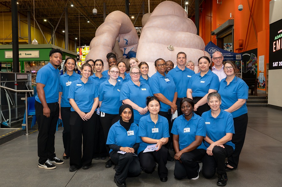 An image representing the Leeds Teaching Hospital NHS Trust Lung Cancer Screening Service teaming up with the Roy Castle Lung Cancer Foundation.